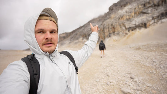 Wandern auf die ZUGSPITZE ⛰️ durch das REINTAL und PARTNACHKLAMM ! Mit overnighter ! | Joshua Ehler
