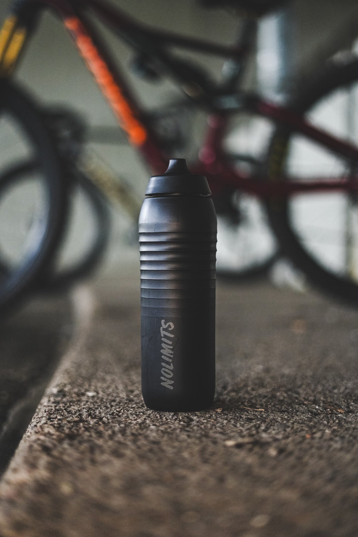 NOLIMITS x KEEGO Titan-Trinkflasche 750 ml für Rennrad und Gravelbike – Bild 4